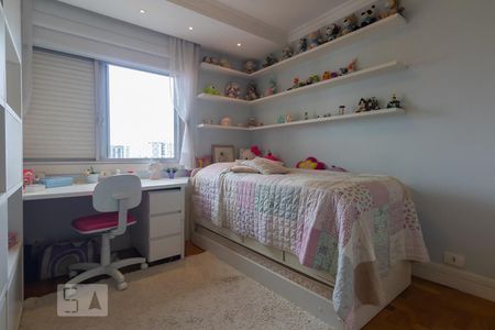Apartamento para alugar com 167m², 4 quartos e 1 vagaQuarto 2