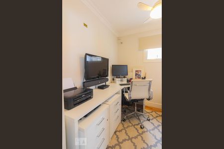 Apartamento para alugar com 167m², 4 quartos e 1 vagaEscritório
