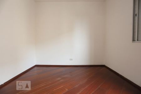 Quarto 1 de apartamento para alugar com 2 quartos, 60m² em Jardim Roberto, Osasco