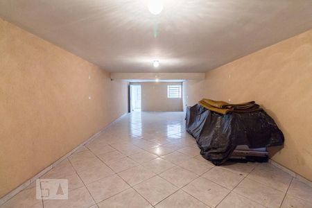 Casa à venda com 240m², 3 quartos e 6 vagasGaragem
