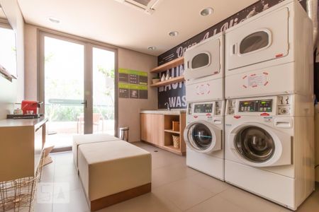 Lavanderia de apartamento para alugar com 1 quarto, 34m² em Pinheiros, São Paulo
