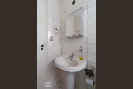 Banheiro de apartamento para alugar com 2 quartos, 52m² em Tatuapé, São Paulo