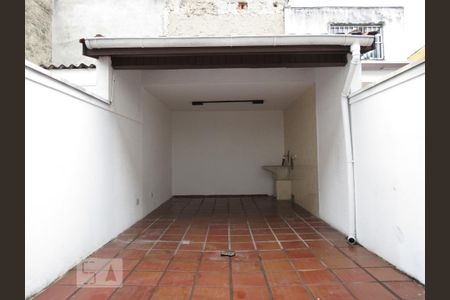 Área de Serviço de casa para alugar com 2 quartos, 90m² em Jardim Ester, São Paulo