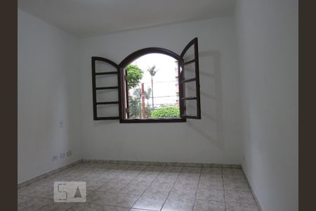 Casa para alugar com 90m², 2 quartos e 1 vagaQuarto 2