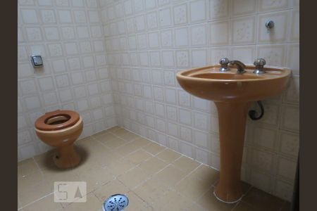 Casa para alugar com 90m², 2 quartos e 1 vagaBanheiro