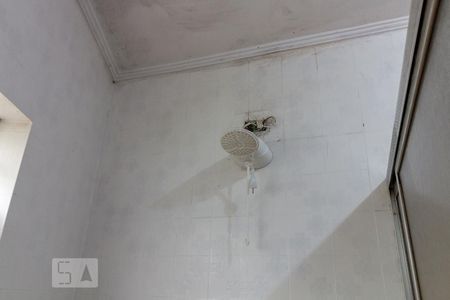 Casa para alugar com 232m², 3 quartos e 3 vagasChuveiro - banheiro social