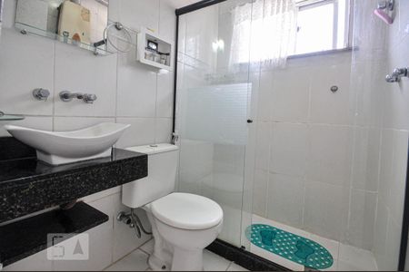 Apartamento à venda com 56m², 2 quartos e 1 vaga Apartamento à venda com 56m², 2 quartos e 1 vagaBanheiro