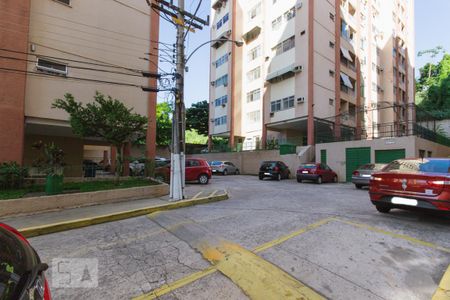 Apartamento à venda com 56m², 2 quartos e 1 vaga Apartamento à venda com 56m², 2 quartos e 1 vagaGaragem