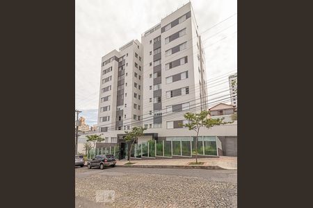 Apartamento à venda com 82m², 3 quartos e 2 vagasFachada