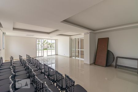 Apartamento à venda com 82m², 3 quartos e 2 vagasSalão de Festas