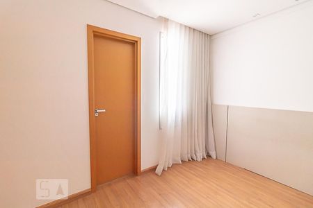 Apartamento à venda com 82m², 3 quartos e 2 vagasSuíte