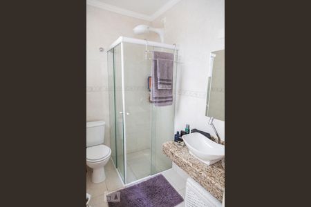 Casa à venda com 217m², 3 quartos e 2 vagasBanheiro Suíte 2