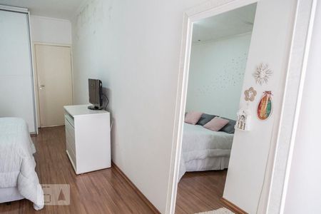 Casa à venda com 217m², 3 quartos e 2 vagasSuíte 1