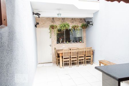 Casa à venda com 217m², 3 quartos e 2 vagasEdícula