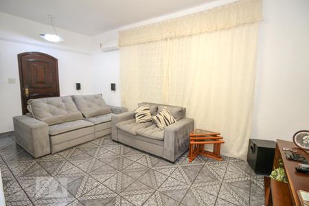 Sala de casa à venda com 3 quartos, 120m² em Irajá, Rio de Janeiro