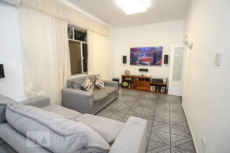 Sala de casa à venda com 3 quartos, 120m² em Irajá, Rio de Janeiro