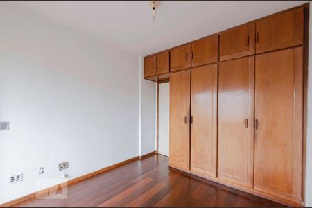 Apartamento à venda com 140m², 3 quartos e 2 vagasQuarto 3