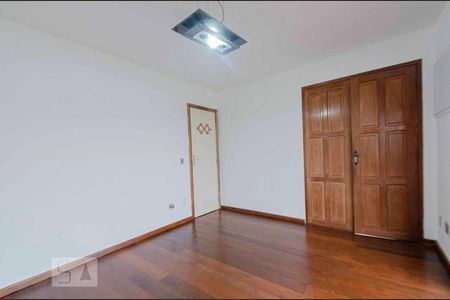 Apartamento à venda com 140m², 3 quartos e 2 vagasSuíte