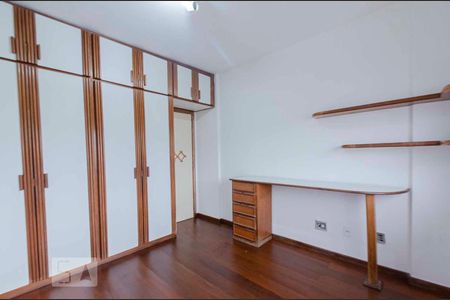 Apartamento à venda com 140m², 3 quartos e 2 vagasQuarto 2