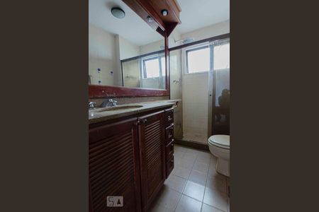 Apartamento à venda com 140m², 3 quartos e 2 vagasBanheiro da Suíte