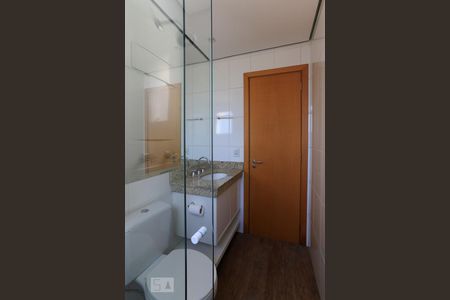 Banheiro de apartamento para alugar com 1 quarto, 62m² em Vila Dom Pedro I, São Paulo