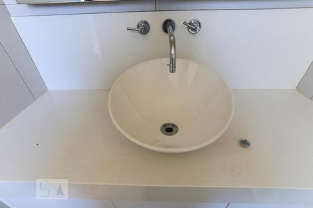 Apartamento para alugar com 62m², 1 quarto e 1 vaga Apartamento para alugar com 62m², 1 quarto e 1 vagaBanheiro da Suite