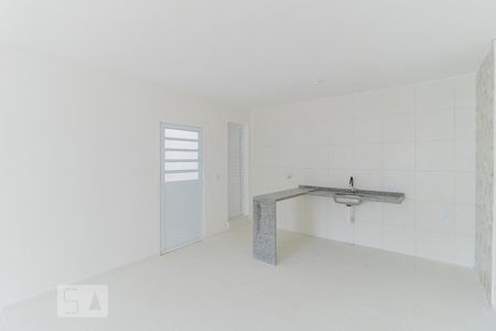 Cozinha de kitnet/studio para alugar com 1 quarto, 53m² em Vila São Francisco, São Paulo