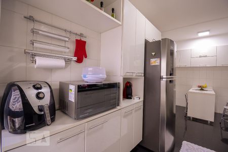 Apartamento à venda com 113m², 3 quartos e 2 vagas Apartamento à venda com 113m², 3 quartos e 2 vagasCozinha