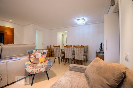 Apartamento à venda com 113m², 3 quartos e 2 vagas Apartamento à venda com 113m², 3 quartos e 2 vagasSala