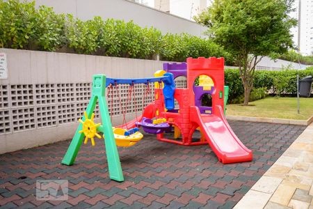 Apartamento à venda com 113m², 3 quartos e 2 vagas Apartamento à venda com 113m², 3 quartos e 2 vagasPlayground