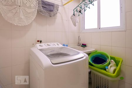 Apartamento à venda com 113m², 3 quartos e 2 vagas Apartamento à venda com 113m², 3 quartos e 2 vagasÁrea de serviço