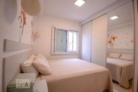 Apartamento à venda com 113m², 3 quartos e 2 vagas Apartamento à venda com 113m², 3 quartos e 2 vagasSuíte