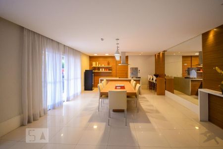 Apartamento à venda com 113m², 3 quartos e 2 vagas Apartamento à venda com 113m², 3 quartos e 2 vagasSalão de festas