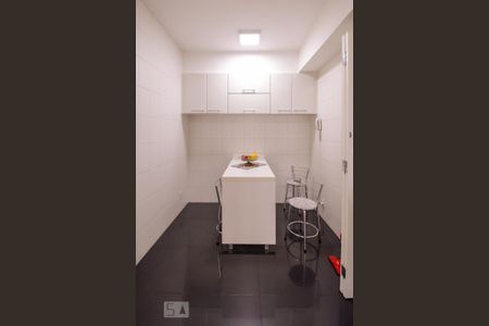 Apartamento à venda com 113m², 3 quartos e 2 vagas Apartamento à venda com 113m², 3 quartos e 2 vagasCozinha