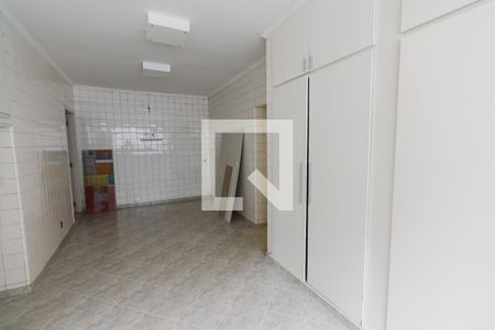 Casa à venda com 510m², 3 quartos e 5 vagas Casa à venda com 510m², 3 quartos e 5 vagasCozinha