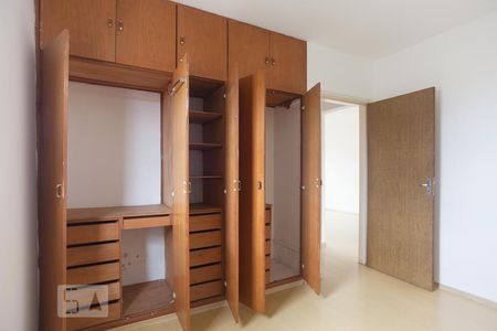 Quarto 2 de apartamento à venda com 2 quartos, 66m² em Vila Lemos, Campinas