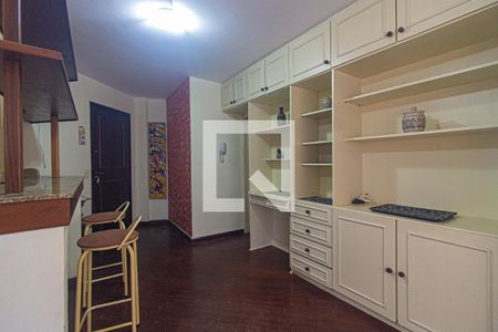 Sala de kitnet/studio para alugar com 3 quartos, 60m² em Bigorrilho, Curitiba