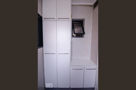 Apartamento para alugar com 72m², 2 quartos e 1 vagaÁrea de Serviço