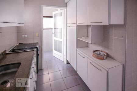 Apartamento para alugar com 72m², 2 quartos e 1 vagaCozinha