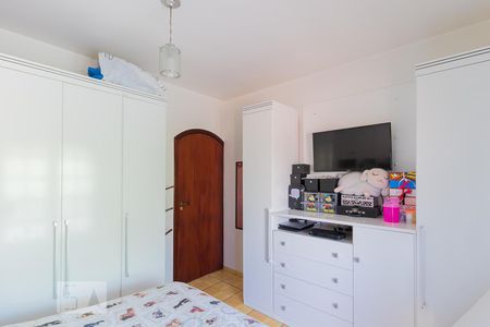 Casa para alugar com 219m², 3 quartos e 5 vagas Casa para alugar com 219m², 3 quartos e 5 vagasQuarto 2