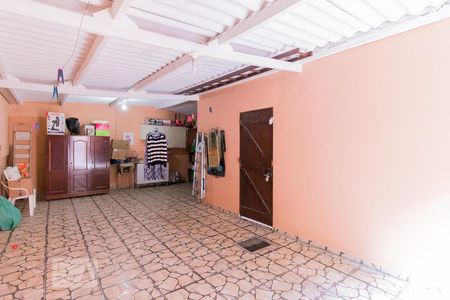 Casa para alugar com 219m², 3 quartos e 5 vagas Casa para alugar com 219m², 3 quartos e 5 vagasGaragem