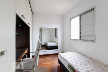 Quarto 1 de apartamento para alugar com 2 quartos, 60m² em Vila Santa Catarina, São Paulo