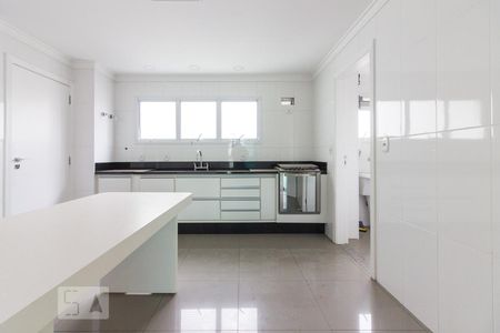 Apartamento à venda com 130m², 3 quartos e 3 vagasCozinha