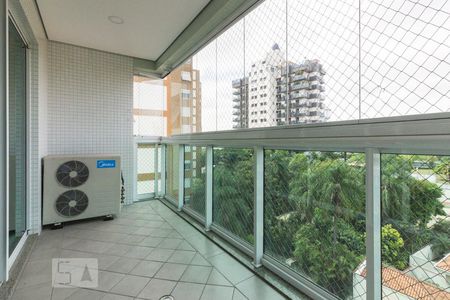 Apartamento à venda com 130m², 3 quartos e 3 vagasVaranda