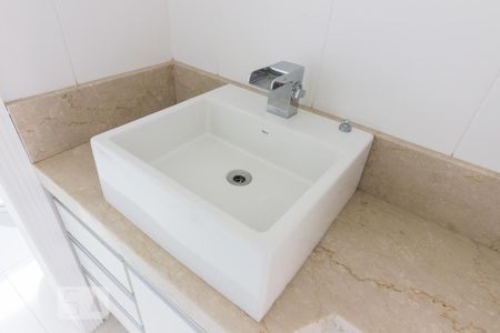 Apartamento à venda com 130m², 3 quartos e 3 vagasBanheiro Suite 1 e 2