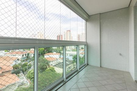 Apartamento à venda com 130m², 3 quartos e 3 vagasVaranda