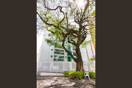 Apartamento à venda com 130m², 3 quartos e 3 vagasFachada
