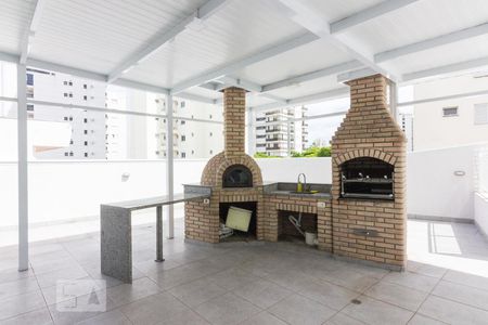 Apartamento à venda com 130m², 3 quartos e 3 vagasChurrasqueira