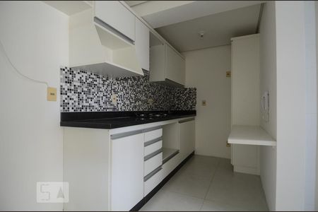 Cozinha de apartamento para alugar com 1 quarto, 57m² em Partenon, Porto Alegre