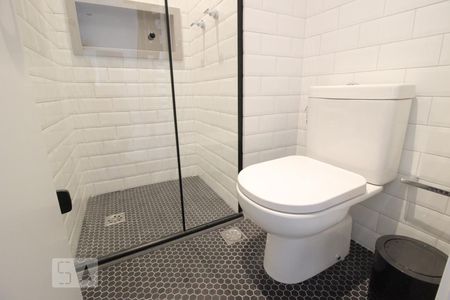 Apartamento para alugar com 75m², 2 quartos e 2 vagasBanheiro